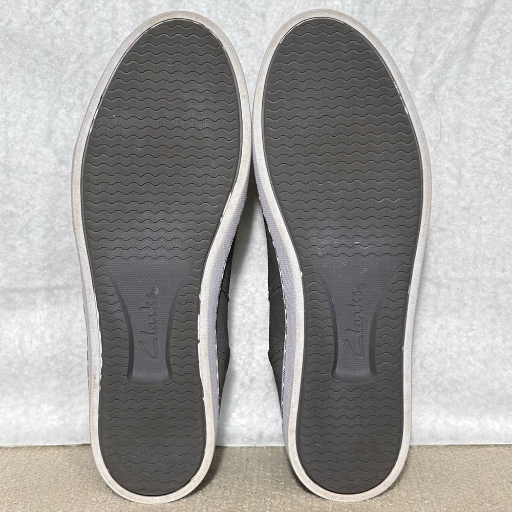 Clarks Womens Pawley Adwin Grey Suede Side Zip Sneakers Shoes SZ 7.5 M - Picture 9 of 12